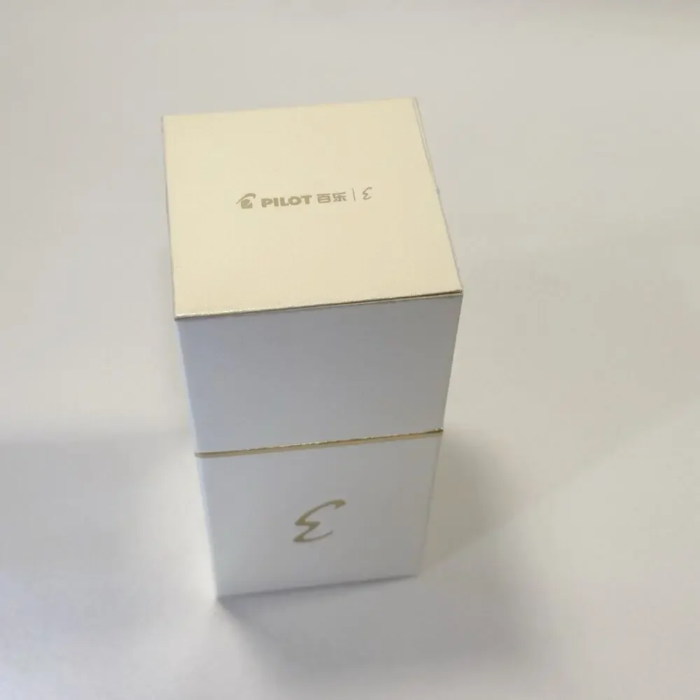 Pilot e95s Fountain Pen - Burgundy / Ivory - 14k Gold Fine (EF) Tip - New SEALED